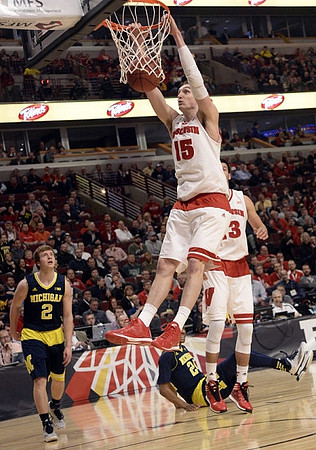 Spike Albrecht (2) and Aubrey Dawkins (24)