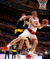 Ricky Doyle (32) and Muhammad-Ali Abdur-Rahkman (12)