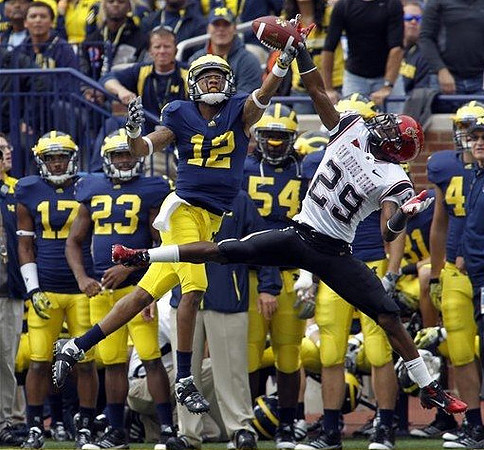 Roy Roundtree (12)