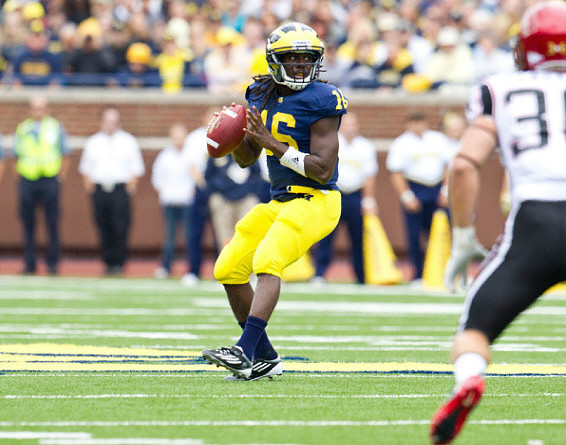 Denard Robinson (16)