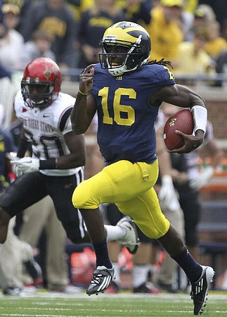 Denard Robinson (16)