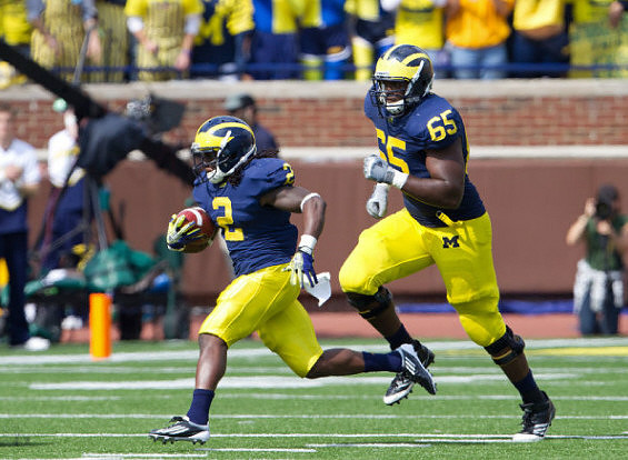 Vincent Smith (2) and Patrick Omameh (65)