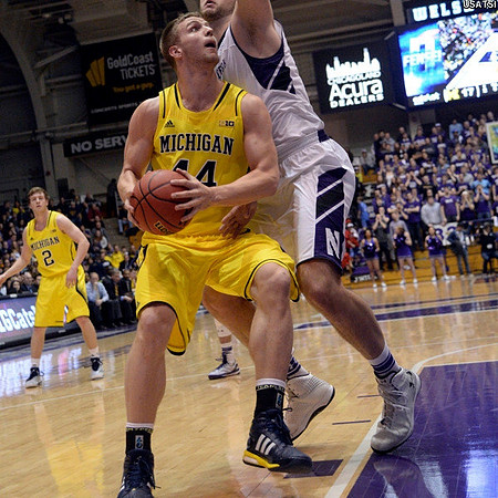 Spike Albrecht (2) and Max Bielfeldt (44)