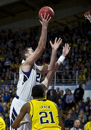 Zak Irvin (21)