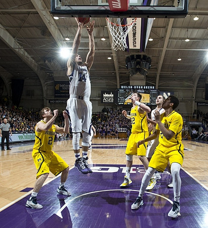 Spike Albrecht (2), Ricky Doyle (32), and Aubrey Dawkins (24)