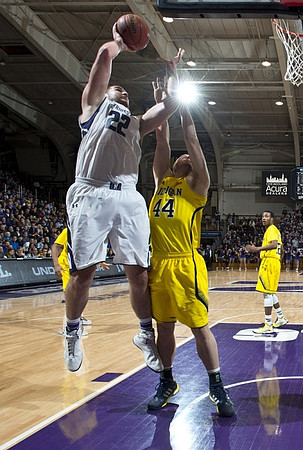 Max Bielfeldt (44) and Muhammad-Ali Abdur-Rahkman (12)