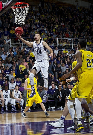 Spike Albrecht (2) and Zak Irvin (21)