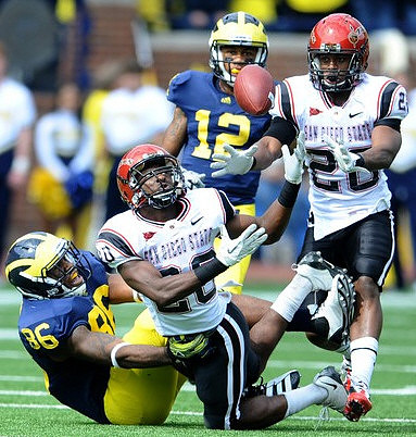 Kevin Koger (86) and Roy Roundtree (12)