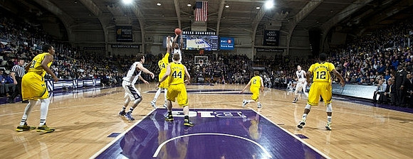 Zak Irvin (21), Aubrey Dawkins (24), Max Bielfeldt (44), Spike Albrecht (2), and Muhammad-Ali Abdur-Rahkman (12)