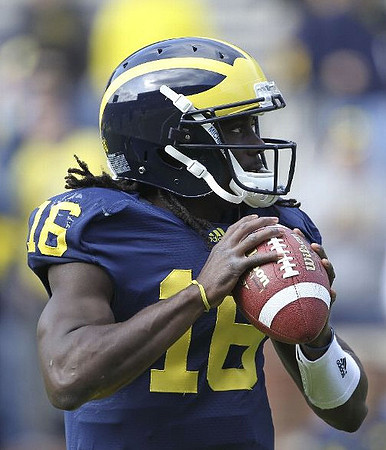 Denard Robinson (16)