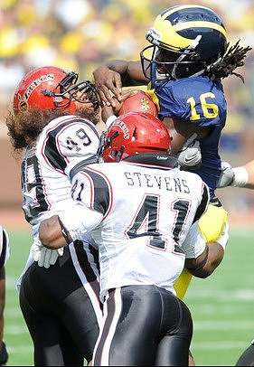 Denard Robinson (16)