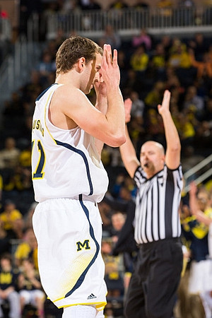 Nik Stauskas (11)
