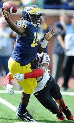 Denard Robinson (16)