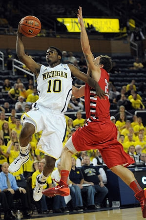 Derrick Walton Jr. (10)