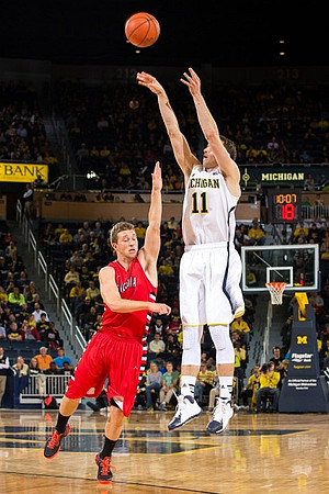 Nik Stauskas (11)
