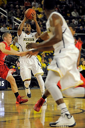 Zak Irvin (21)