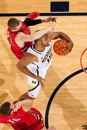 Jon Horford (15)