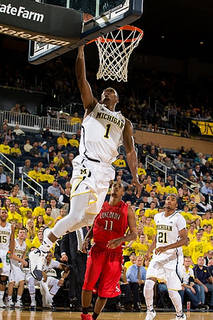 Glenn Robinson III (1) and Zak Irvin (21)