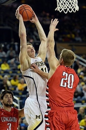 Nik Stauskas (11)