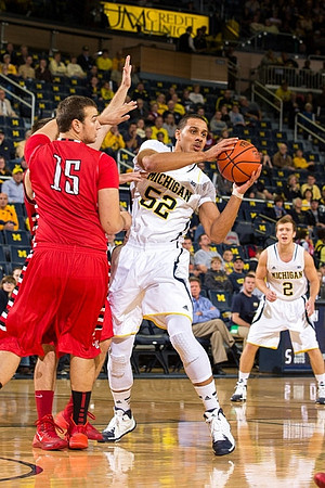 Jordan Morgan (52) and Spike Albrecht (2)
