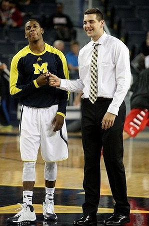 Glenn Robinson III (1) and Mitch McGary (4)