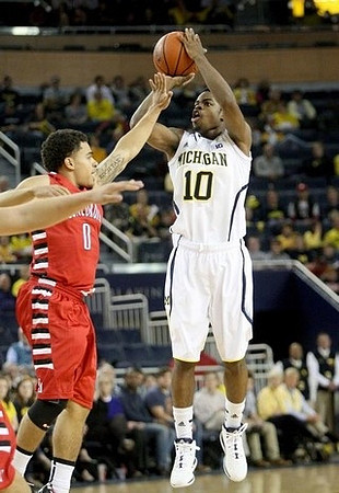 Derrick Walton Jr. (10)