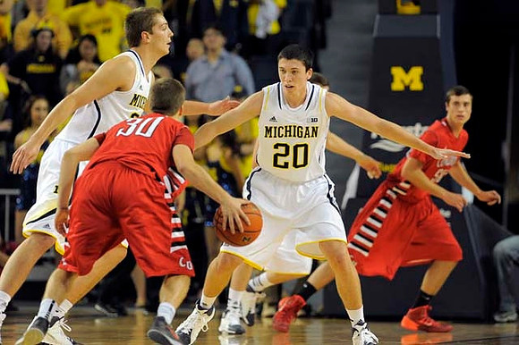 Mark Donnal (34) and Sean Lonergan (20)
