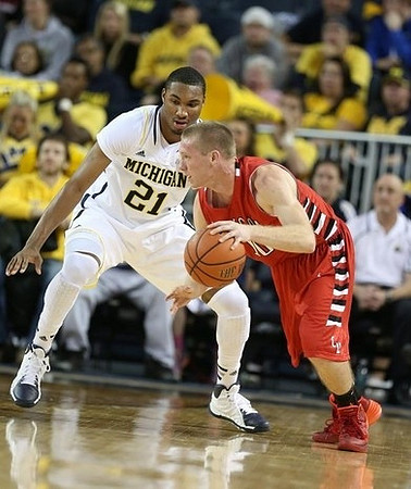 Zak Irvin (21)