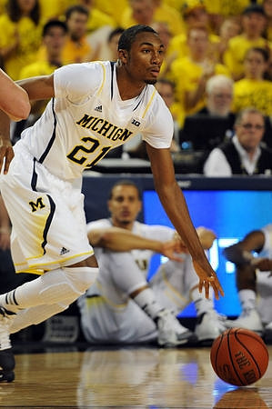 Zak Irvin (21)