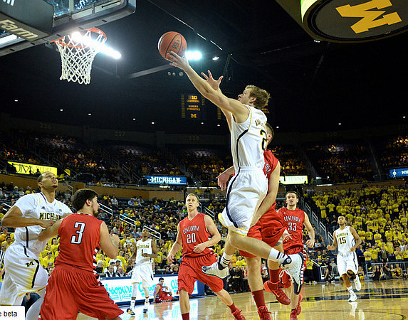 Jordan Morgan (52), Glenn Robinson III (1), Spike Albrecht (2), and Jon Horford (15)