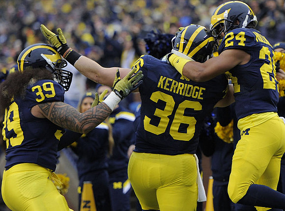 Sione Houma (39), Joe Kerridge (36), and Delonte Hollowell (24)