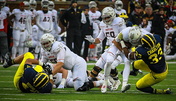 Chris Wormley (43) and Taco Charlton (33)
