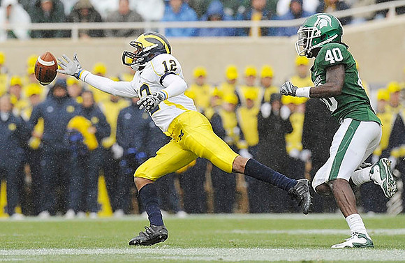 Roy Roundtree (12)