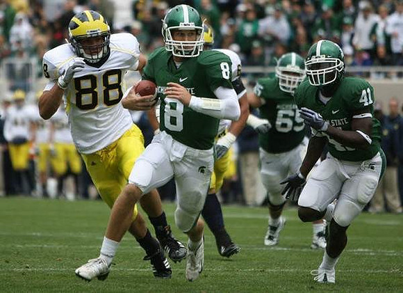Craig Roh (88) and Donovan Warren (6)
