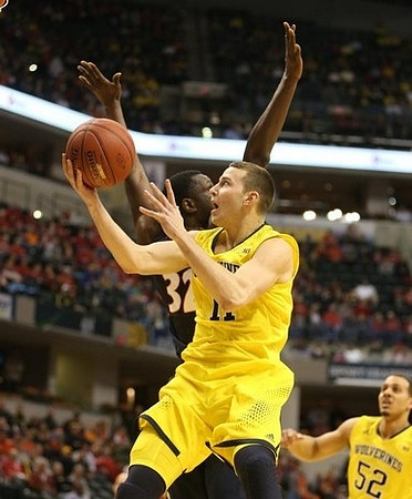 Nik Stauskas (11)