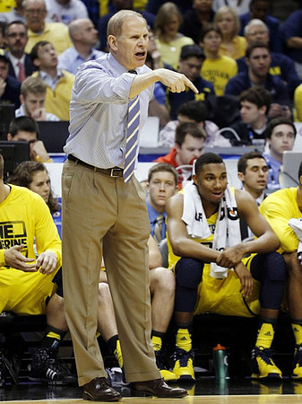John Beilein and Zak Irvin (21)