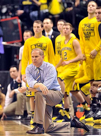 Glenn Robinson III (1) and Max Bielfeldt (44)