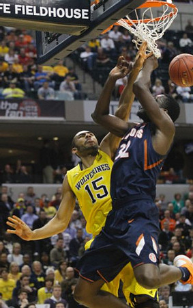 Jon Horford (15)