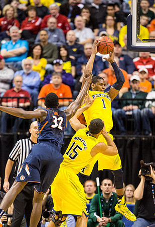 Jon Horford (15)