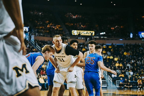 Austin Davis (51), David DeJulius (0), and Adrien Nunez (5)