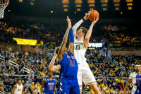 Jon Teske (15) and Eli Brooks (55)