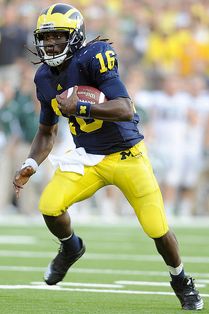 Denard Robinson (16)