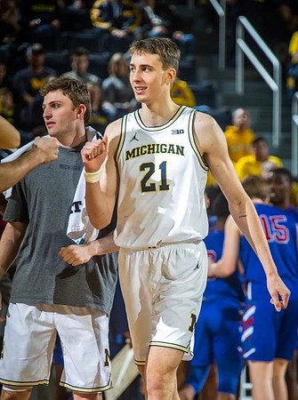 Luke Wilson (32) and Franz Wagner (21)