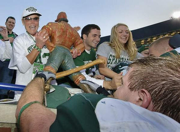 The Paul Bunyan Trophy