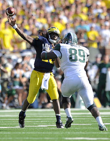 Denard Robinson (16)