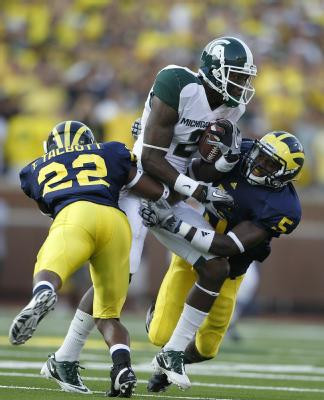 Terrence Talbott (22) and Courtney Avery (5)