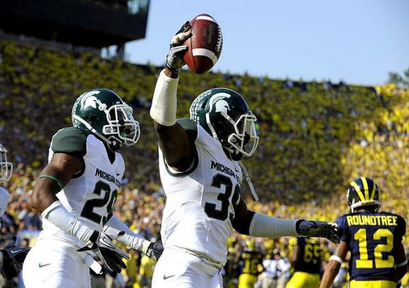 Roy Roundtree (12)