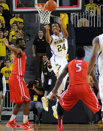 Aubrey Dawkins (24)