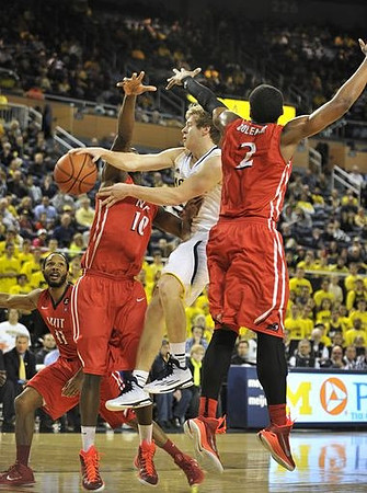 Spike Albrecht (2)