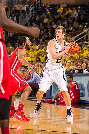 Spike Albrecht (2)